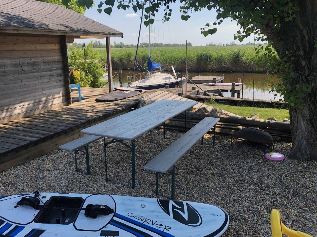25H Spa-Residenz Pools In & Out, Private Garden & Beach Neusiedl am See Bagian luar foto