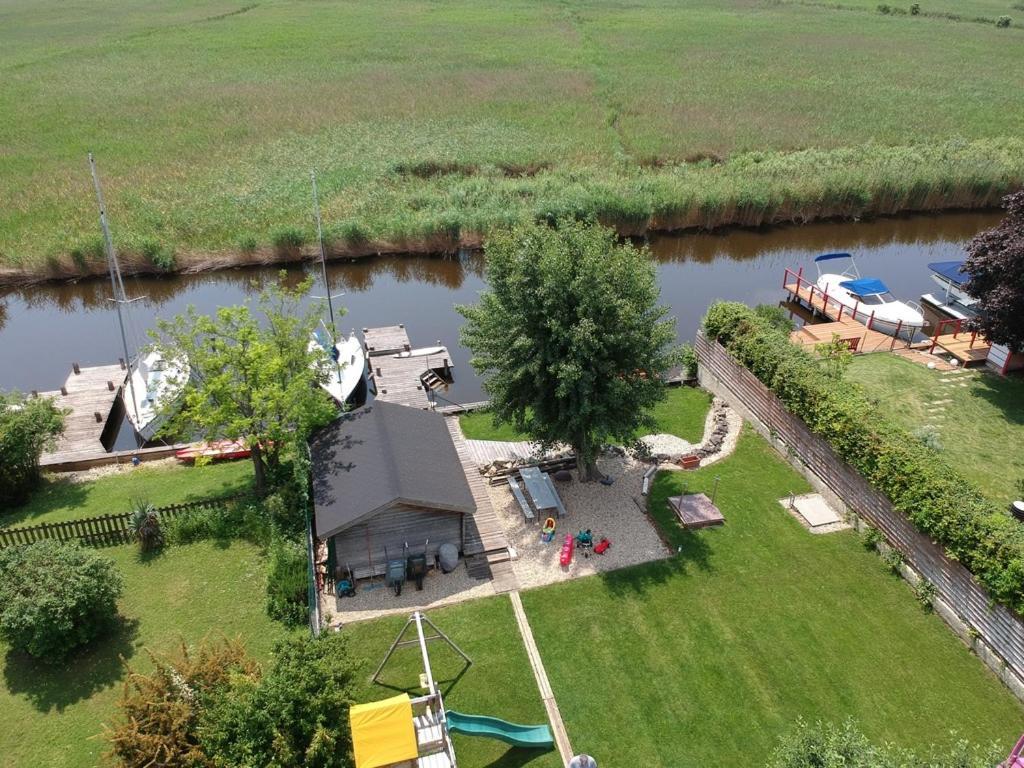 25H Spa-Residenz Pools In & Out, Private Garden & Beach Neusiedl am See Bagian luar foto