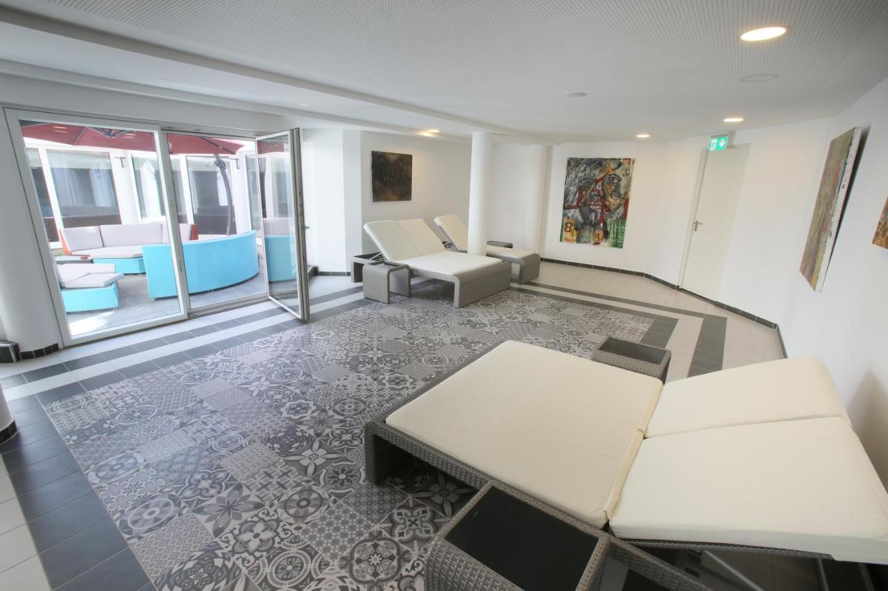 25H Spa-Residenz Pools In & Out, Private Garden & Beach Neusiedl am See Bagian luar foto